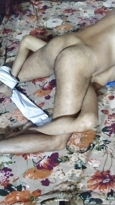 Pakistani beautiful school girl enjoy his boyfriend