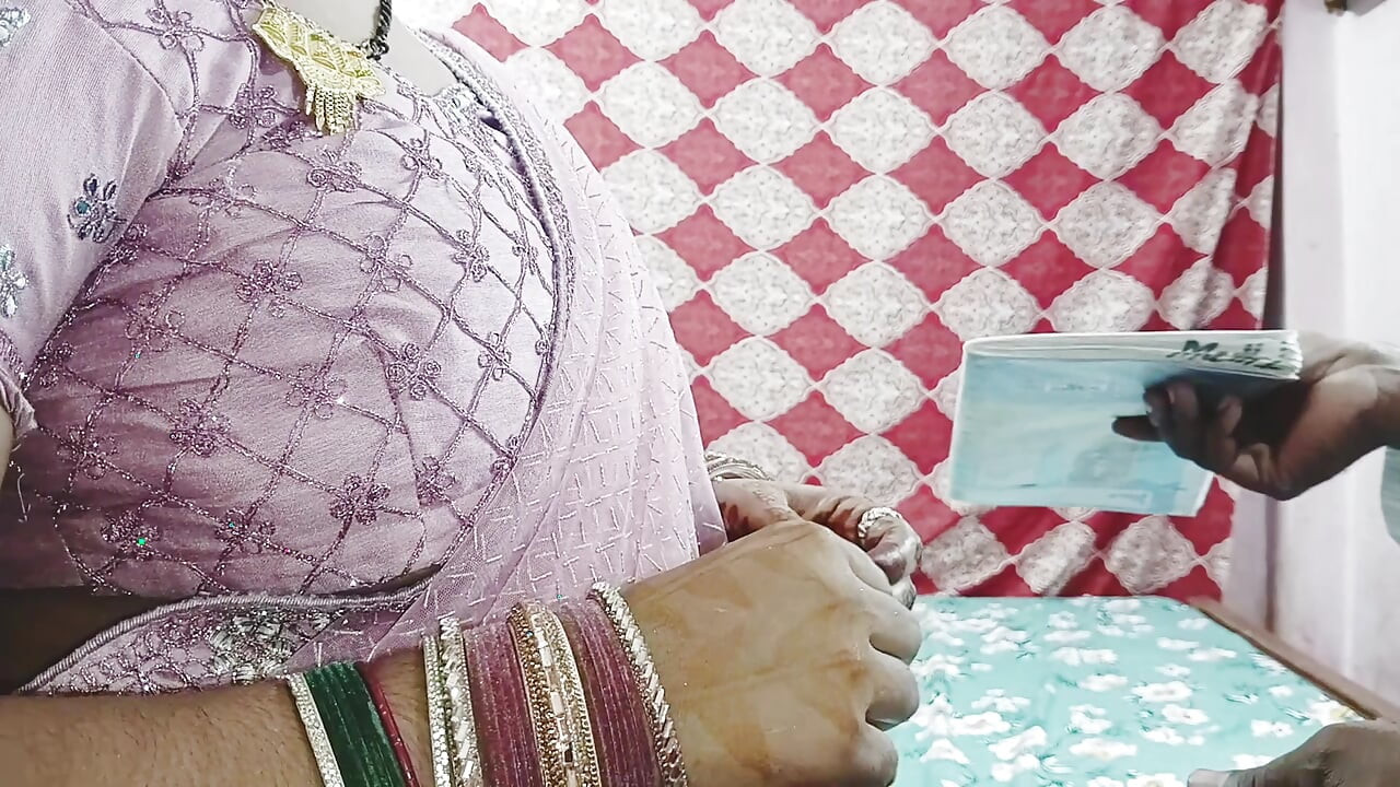Shilpa bhabhi ne lon ki kist apni Choot chudwa ker lon ki kist adada kiya