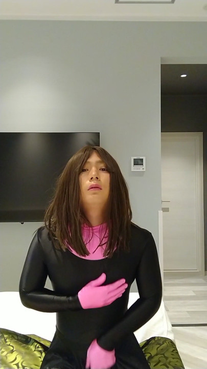 Japanese zentai masturbate crossdresses | Clip 1