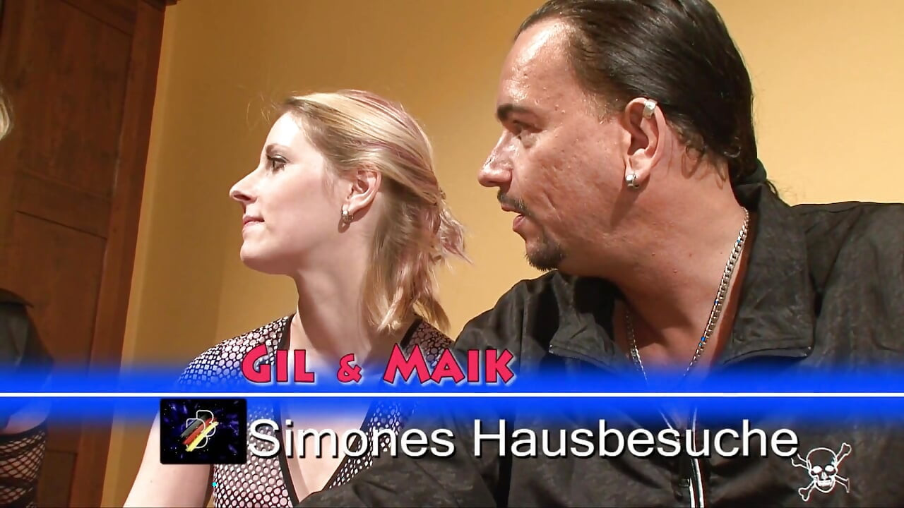 สาวตัวผอมขี่ควยใหญ่เปลี่ยนเป็นยิงน้ําเงี่ยนในปาก