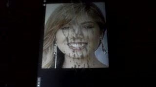 Tribute MONSTER facial Jennette McCurdy