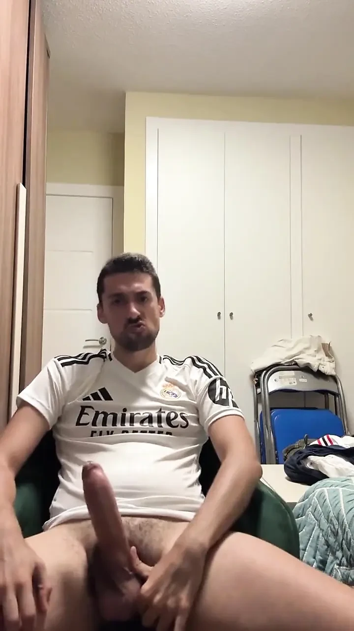 Дрочит Хуй Футболист Дрочит Хуй Футболист