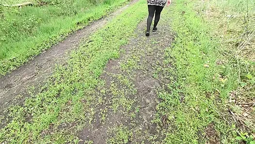 Hartes Tittenklatschen an der Schranke