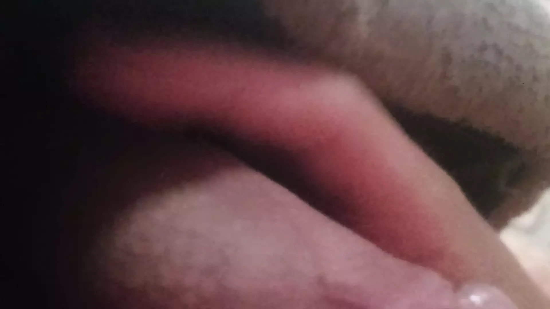 第一次肛交，大量精液和玩具