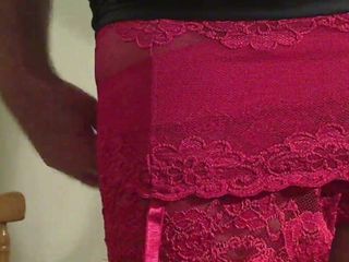 红色蕾丝内裤