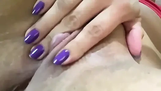 Ateşli MILF, Yepyeni Komşusuyla Aldatılmış Koca Oldu