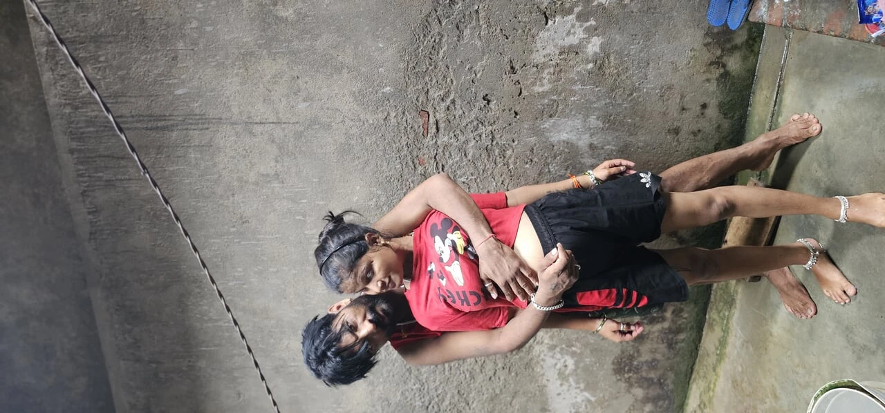 Indianas meninas mms viral com namorado real sexo caseiro