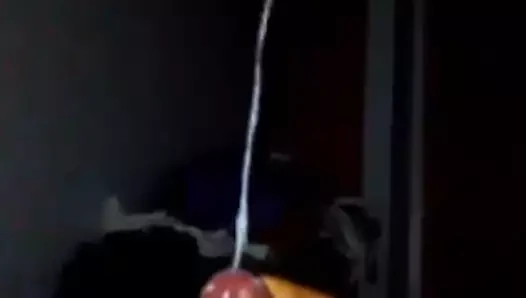 Latin yarak boşalıyor