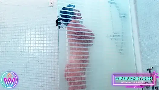 Wifebucket Amateurs - My wifey is playful and orgasmic
