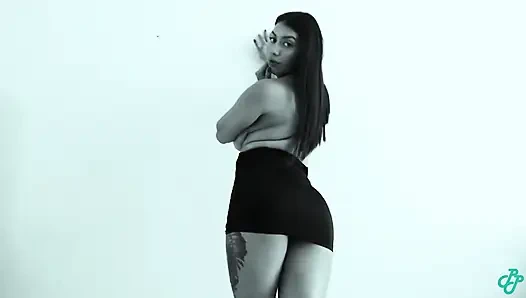 Busty Latina Flashing Ass