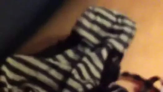 Cum üzerinde sevimli külot