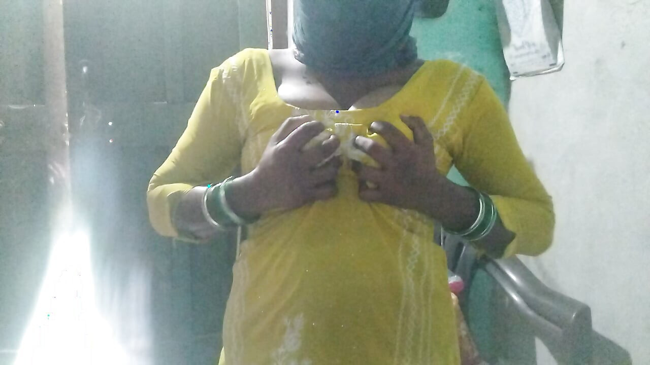 Meri friend ki bhabhi ki chudai kiya friend ghar pe nhi tha bhabhi ki full chudai