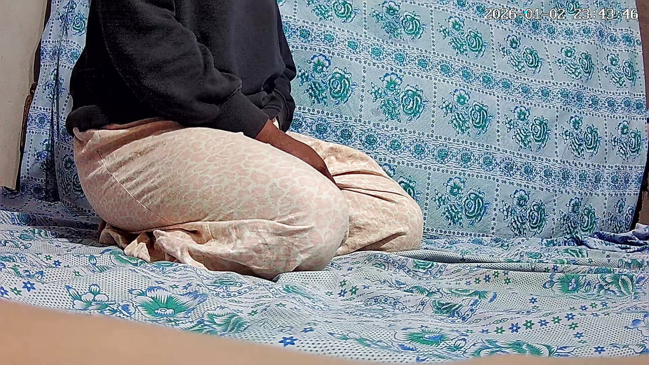 Dasi หนุ่มฉลาดใช้มือในป่า 28754