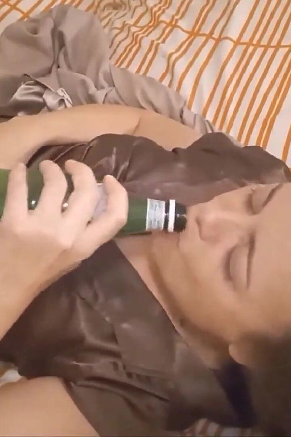 763 (02) - Blonde Amateur, Slut, Doggystyle, Blowjob, Rimming, Satin Lingerie, Panties, Fuck, POV