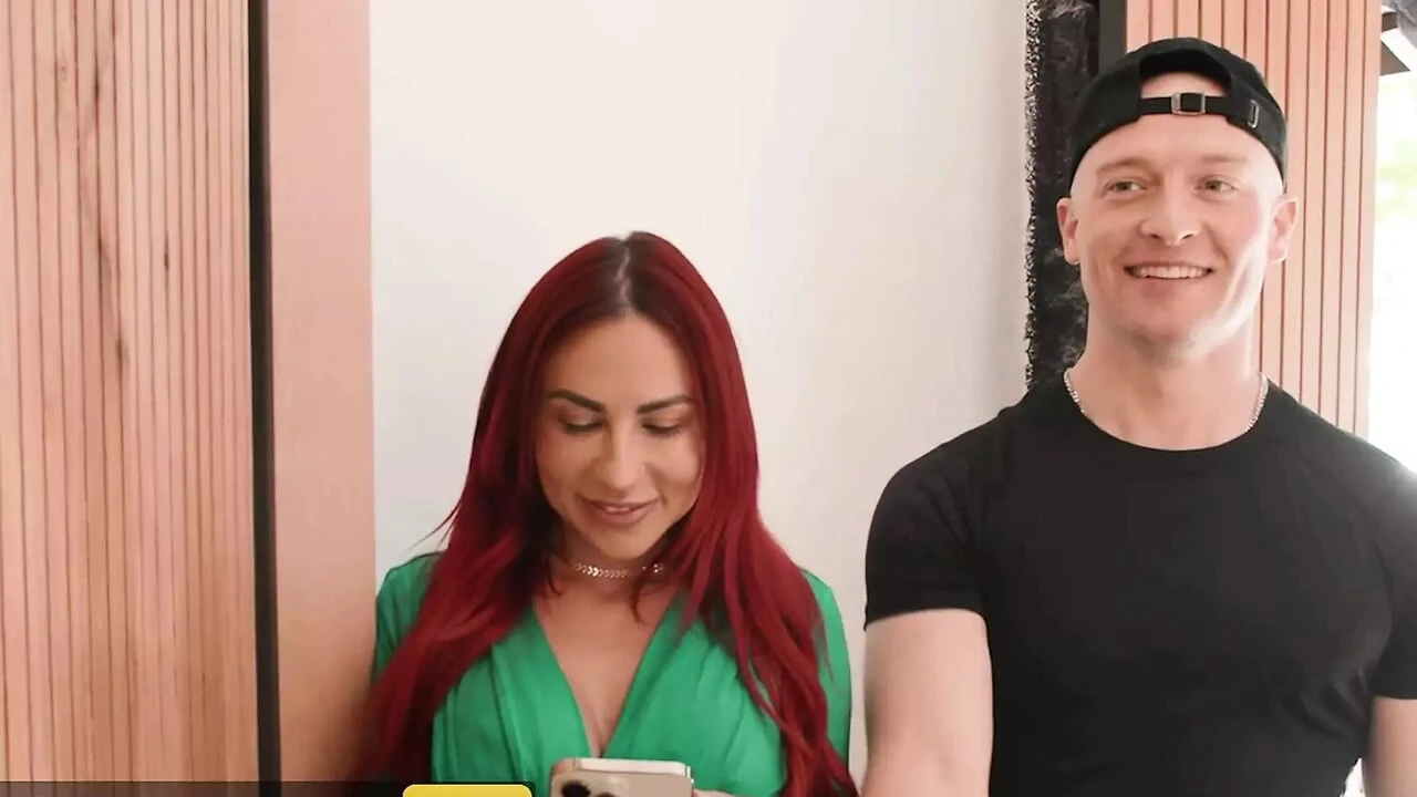 Sarah Illustrates Mistakenly Invites Her One-Night Stand For A Dinner & Soon After They End Up Fucking - BRAZZERS