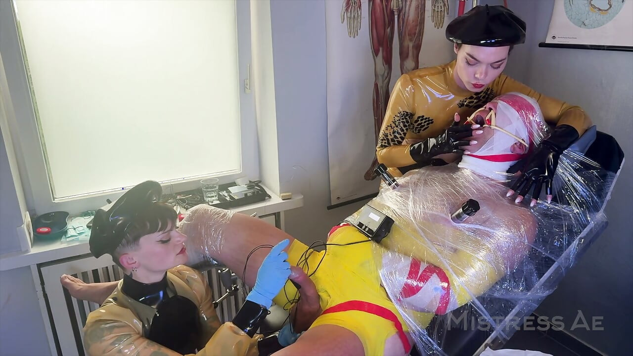 Berlin Medical Study 01 Bondage, Electro Stimulation, Sounding & Needles