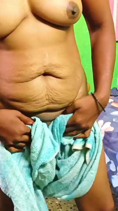 ammu full nude bathroom to bed room big boobs | Clip 1