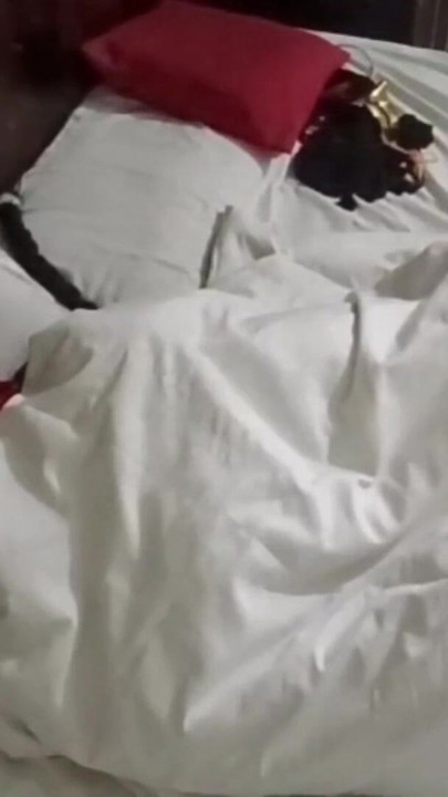 Meri wife ka birthday manaya hotal me | Clip 2