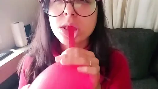 Ballonquetschen mit ganz meinem nackten körper - bunny Looner