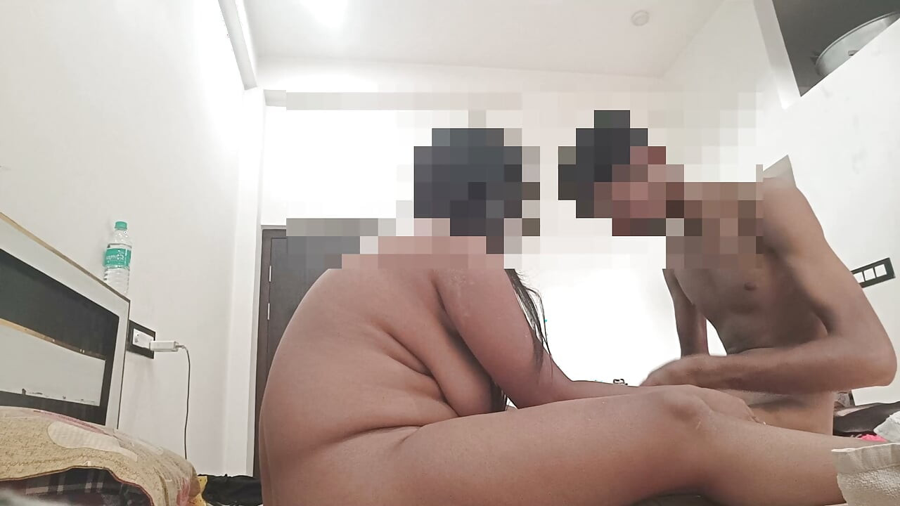 Indian deshi bhabhi and chota Bhai