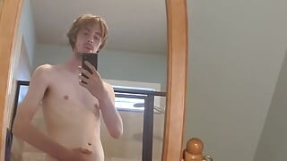 Будь ласка, потріть мій живіт, а потім відсмоктуй мій член