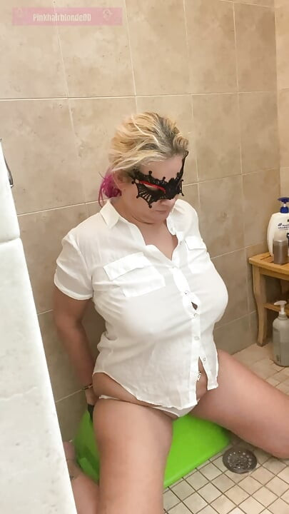 Sexy submissa mijada
