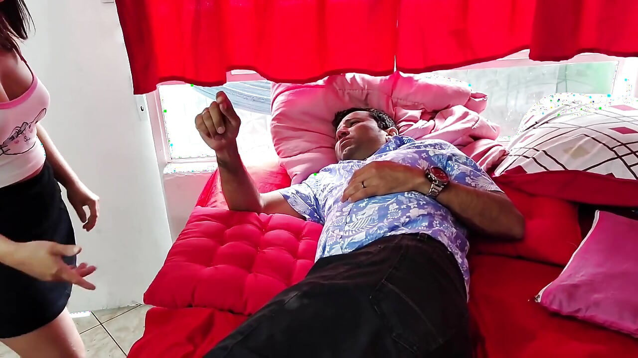 Stepdaughter Mad at Stepdad for Messing up the Room He Wanted to Calm Down Punched His Huge Penis in Her Ass