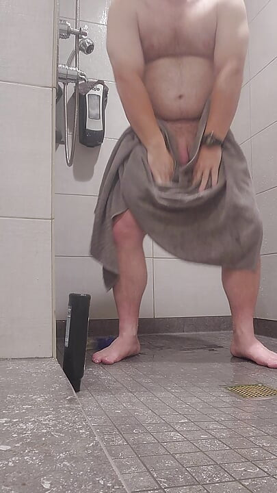 Let's have a shower and a couple close-ups.