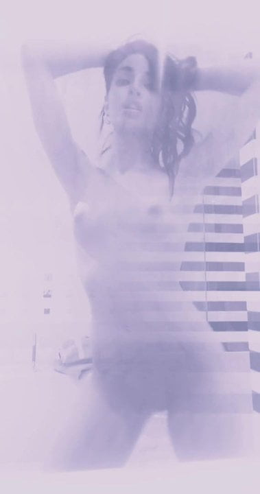 Emily willis pleše
