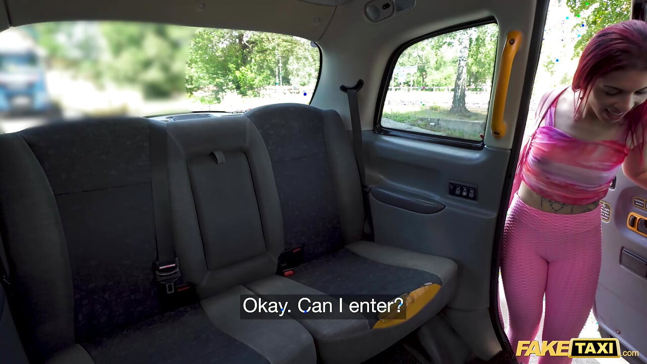 I fucked my boss's wife in the ass - Fake Taxi