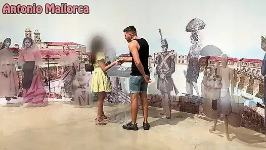 Minyon Filipinli küçük sürtüğü sikiyor