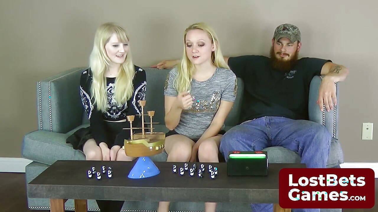 A Battle of the Blondes as Anneliese and Krystal Face off