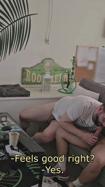 Zapanjujući trenutak iz "Moj hetero prijatelj "Chris" (koji me prije uhvatio kako drkam) pita me za zadnji put i iznenadi me"