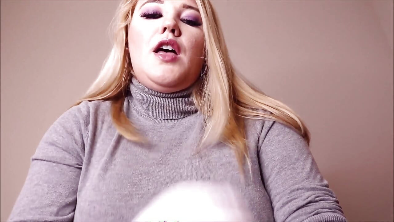 Stepmommy Jerks You off with Gloves