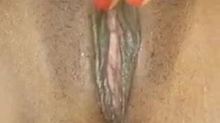 बटी फुल वल्भवी की चुत फुकी