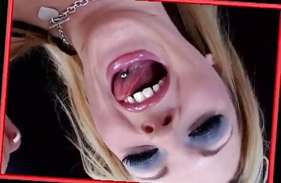 Tôi làm mọi thứ để địt con cu vào mông tôi