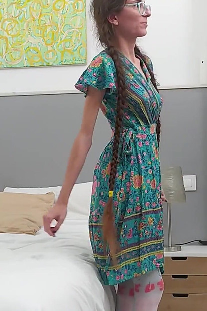 Daddy Wants a Casting? Leave It to Me - Teen Littlebio Wants to Seduce Older Men