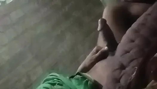 Ye lund bibi ki chudai ke liye taiyar kiya ja raha hai