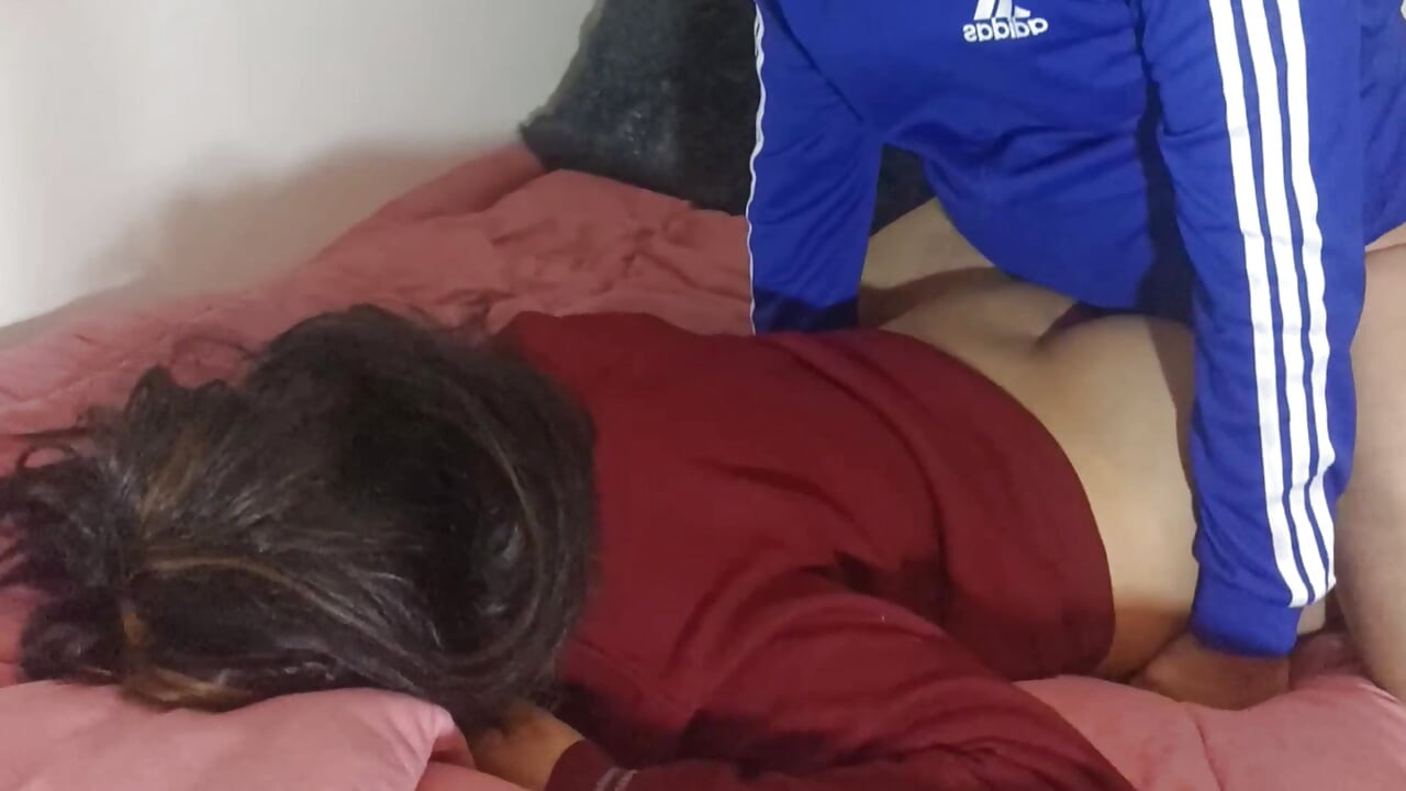 TUVE SEXO CON UNA ESTUDIANTE DE 19 AÑOS
