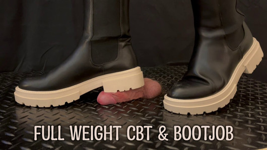 Piétinement de bite de tout son poids et bootjob dans des bottes en cuir avec Tamystarly - ballbusting cbt