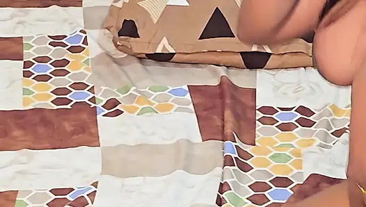 Hintli ilk seks videosu Müslüman kız kayınbiraderi ile büyük yarakla sikişiyor Hintçe ses