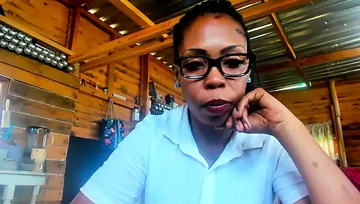 Bermain peran dokter bantuin pasiennya untuk muncrat...