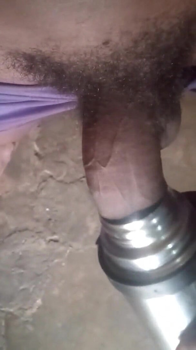 Pogledaj kako ću opet donijeti bocu i opet jebati bocu jer boca slatka kao žena ne znam zašto... | Isječak 1