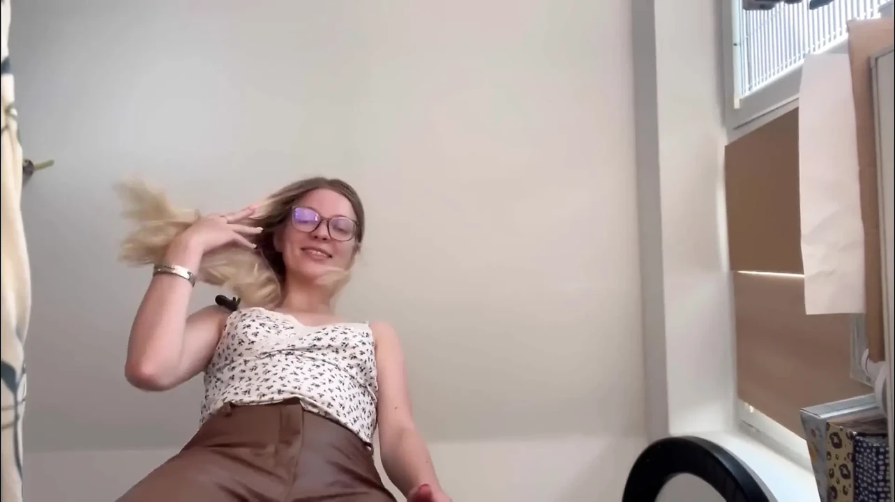 摧残你的蛋蛋角色扮演