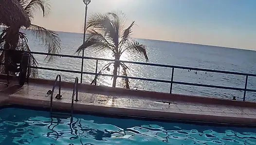 Вместо того, чтобы ЖИТЬ ЖИЗНЬ НА PINS И EGG SHELLS просто скажите трахни это ... Кончи наш мир