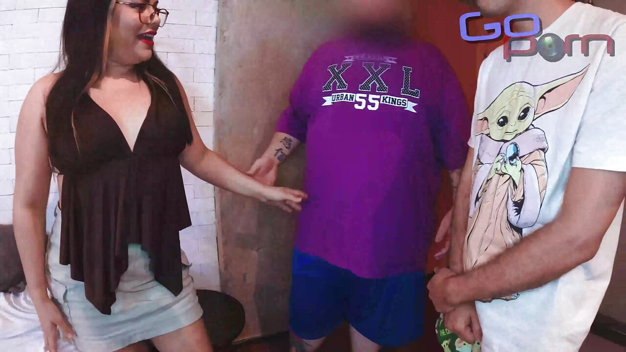The Charitable Stepmother Taught Her stepNiece How to Have Good Sex