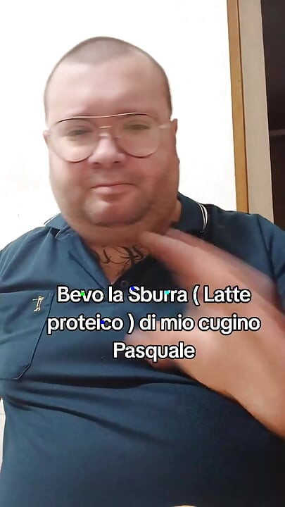 Stăpânul bea sburra, dar nu e spermă