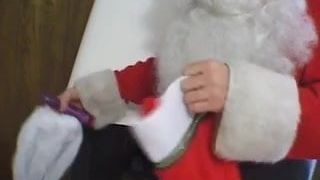 Толстушка разгружает Santas Sack