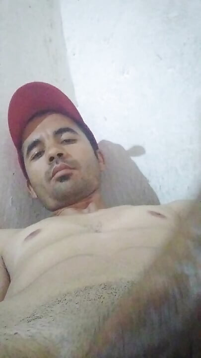 I'm lonely horny wanna suck