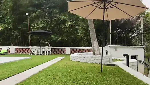 Мы пошли на нудистскую вечеринку